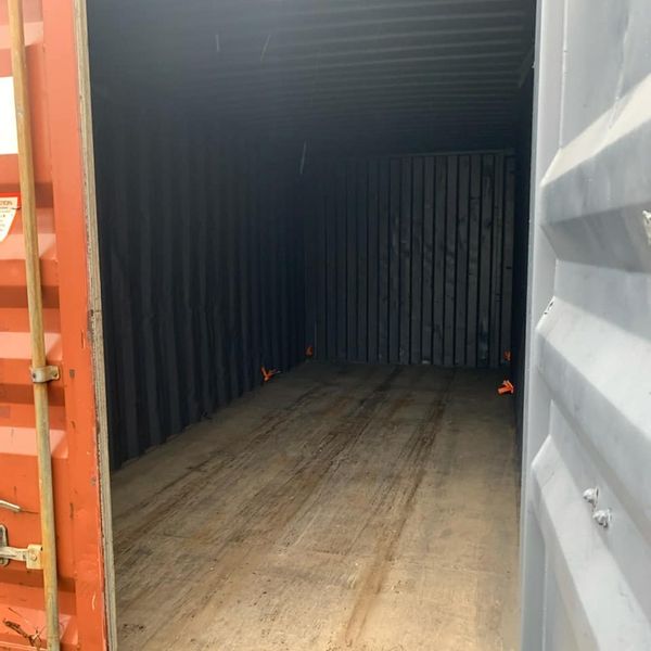 20ft container - Wind and Water Tight